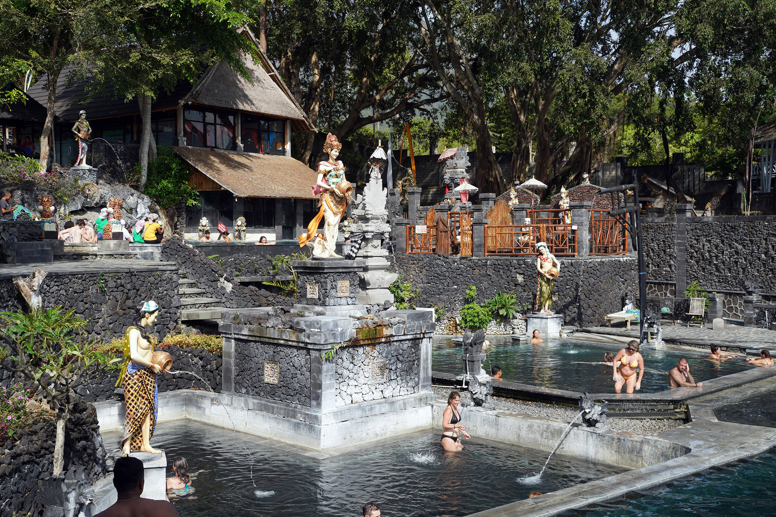 Toya Devasya Natural Hot Spring