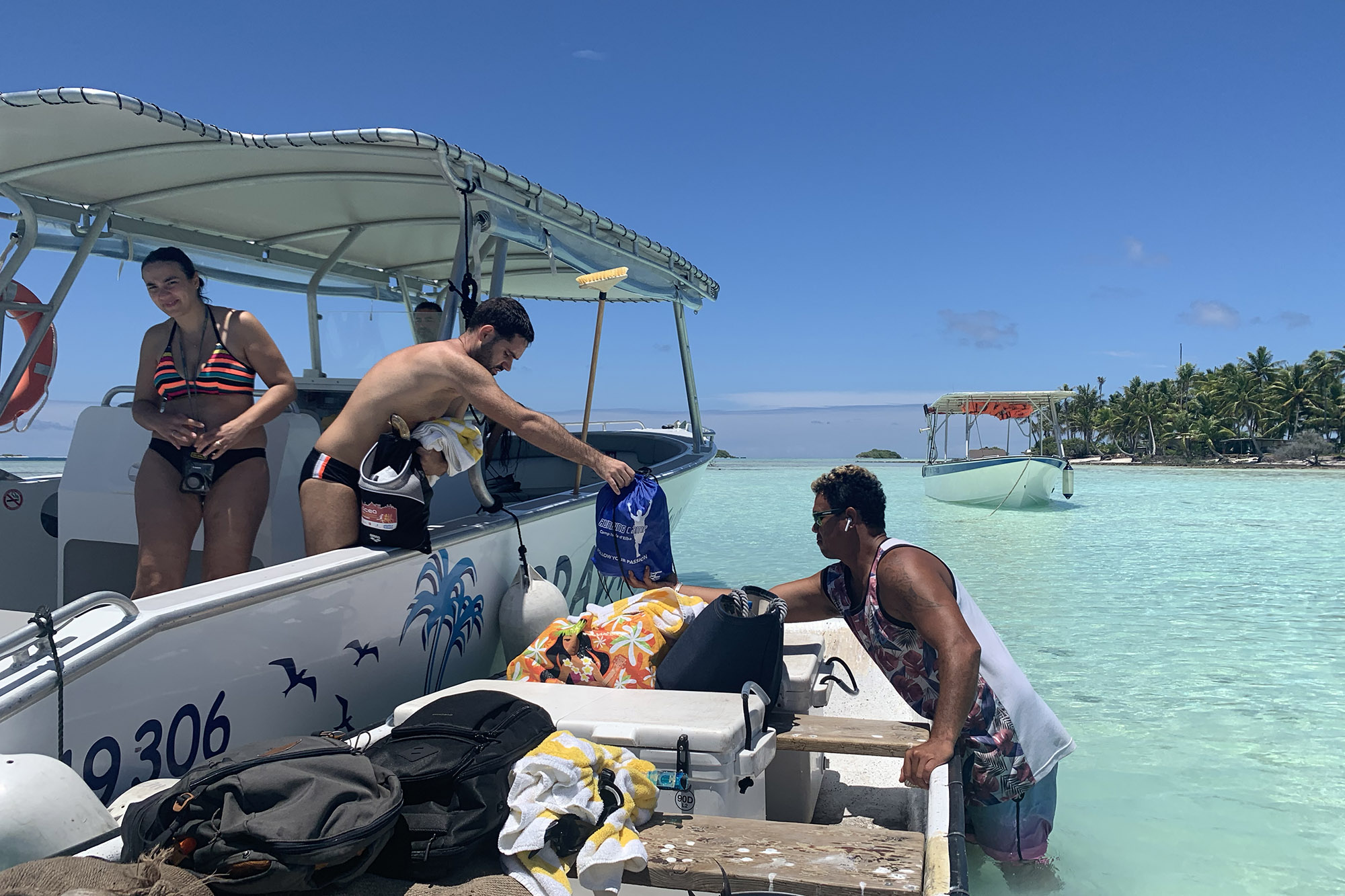 Le lagon bleu au nord de l'atoll de Rangiroa
