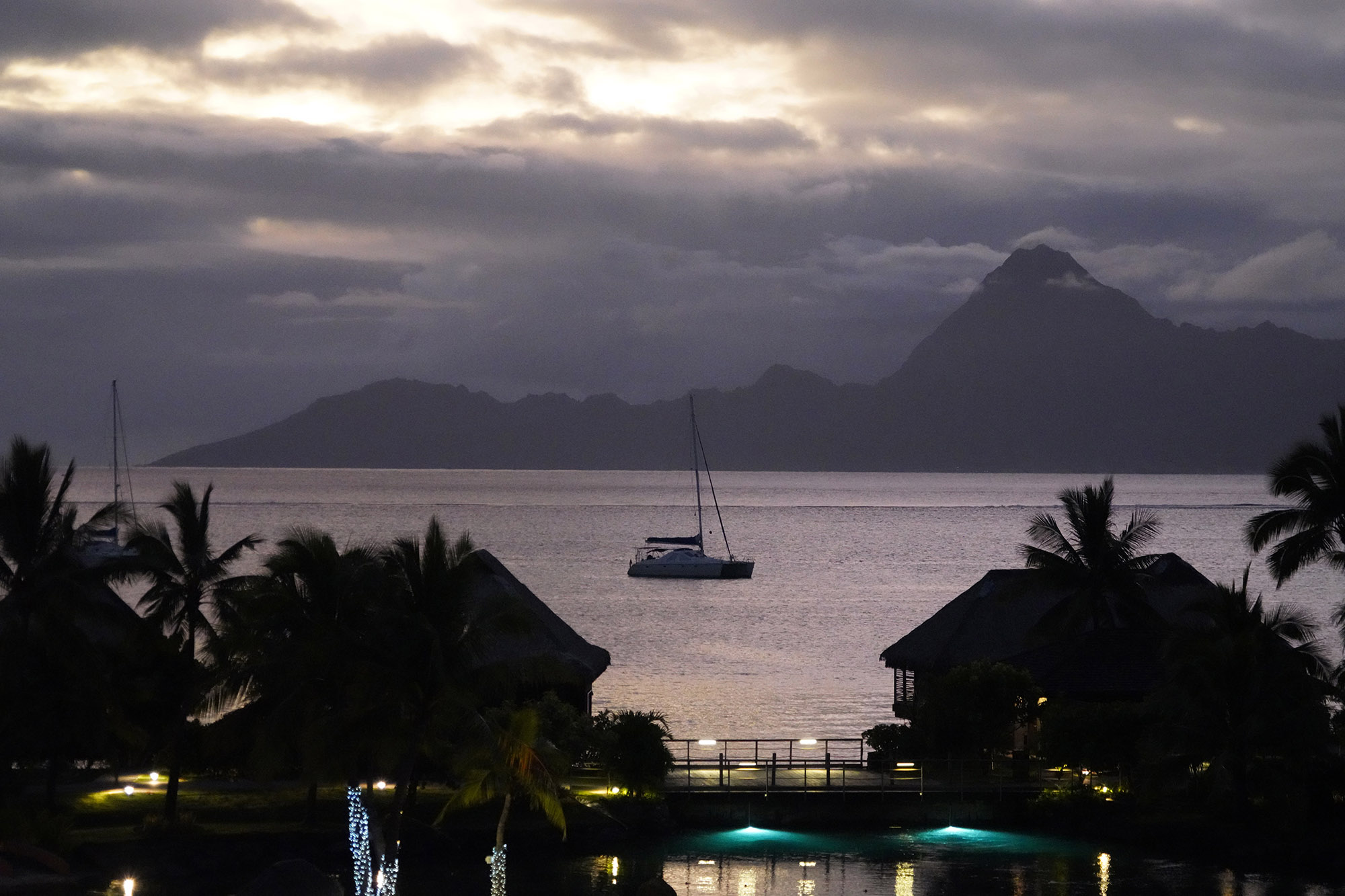 L'Ile de Moorea vue de l'Hôtel Intercontinental Ressort