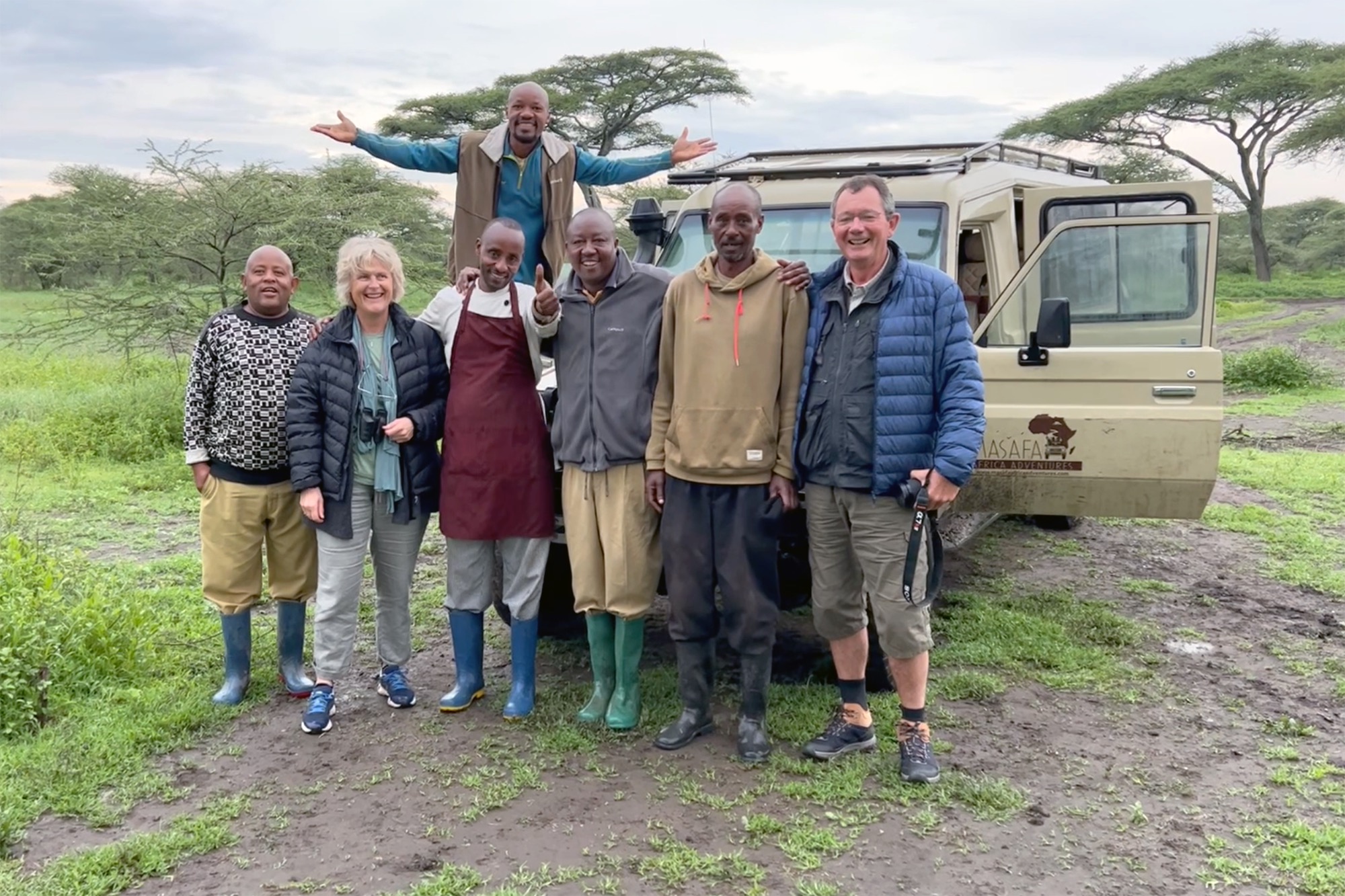 Toute l'équipe du Ndutu Bush Camp pour les adieux
