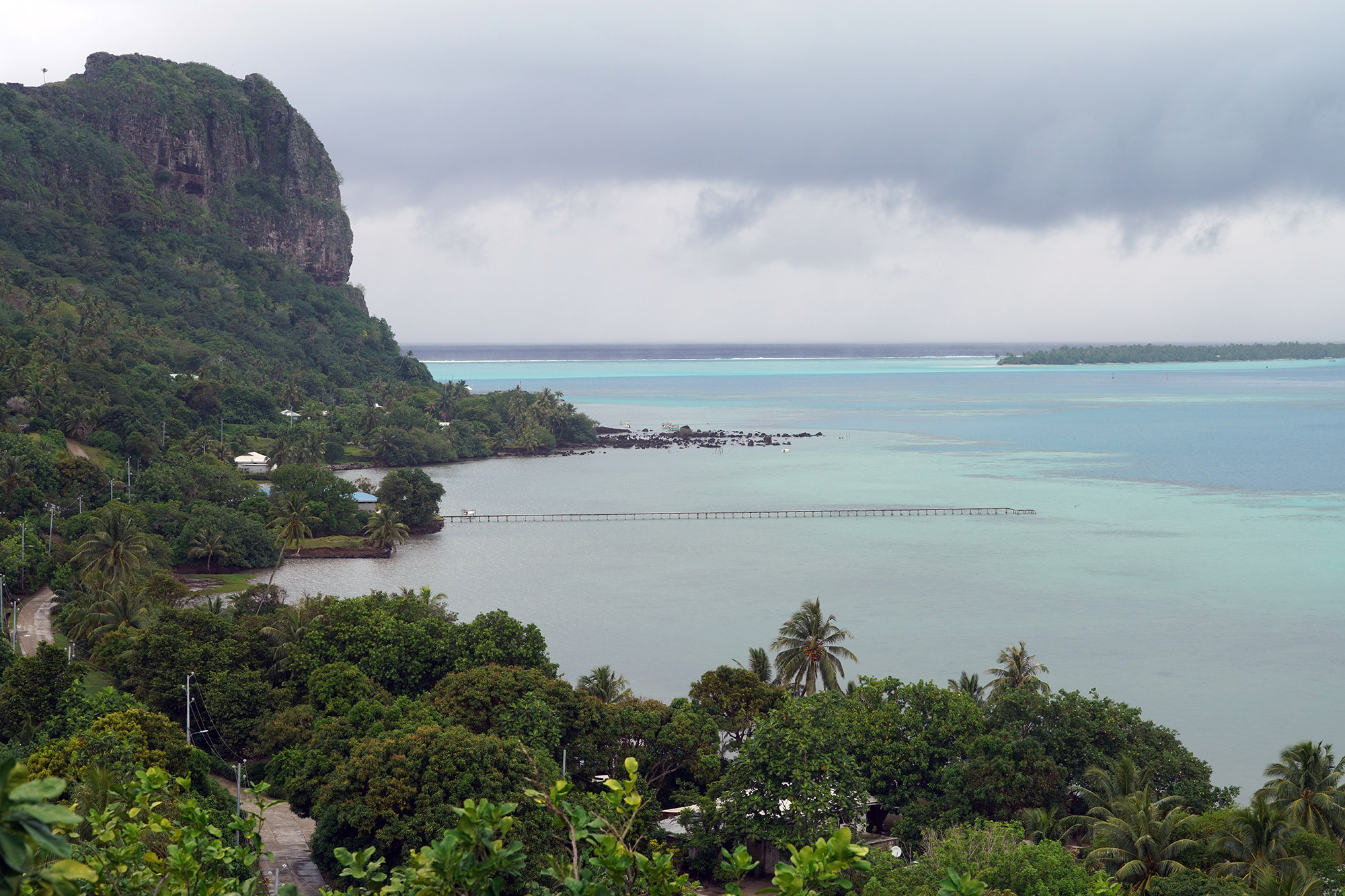Vue de notre pension de la route Traversière - Ile de Maupiti