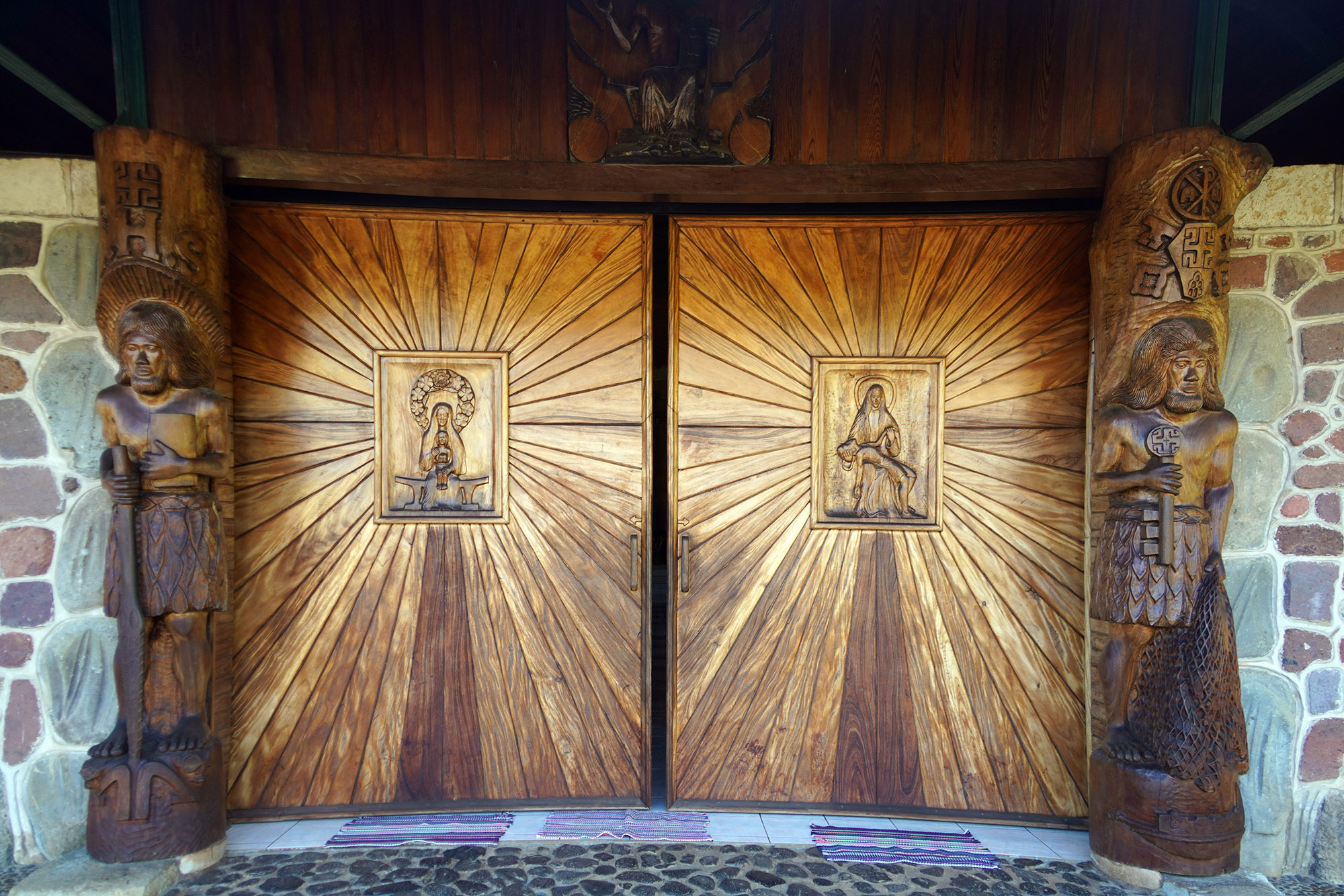 Notre-Dame des Iles - Ile de Nuku Hiva