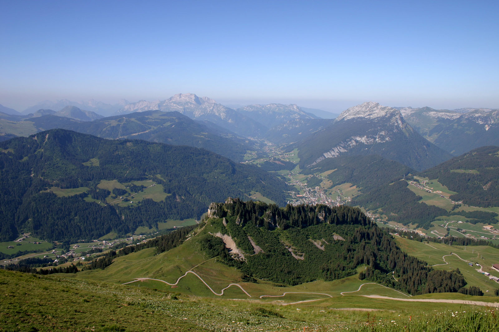 1015 Aravis